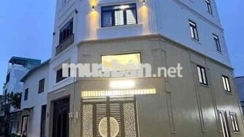 SIÊU PHẨM CĂN GÓC – 333C NGUYỄN THIỆN THUẬT, PHƯỜNG 4, QUẬN 3 – 5 x 15