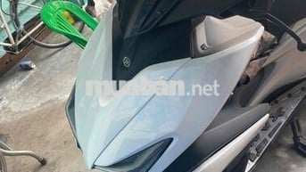 cần bán yamaha NVX 2017