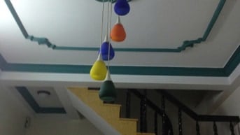 NHÀ ĐẸP GẦN CÔNG VIÊN LÀNG HOA - HẺM XE HƠI THÔNG