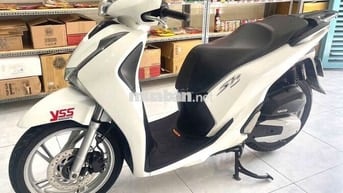 Sh150 ABS 2017, màu trắng, biển TPHCM chính chủ