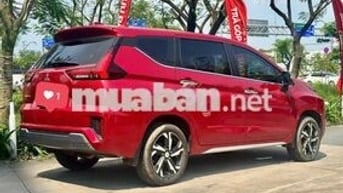 Mitsubishi Xpander Đỏ 7 chỗ 15.000 km
