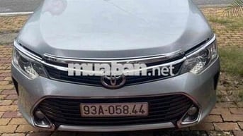 Toyota Camry 2015 2.0E - 100000 km