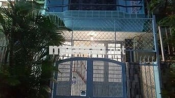 Nhà cấp 4 Phạm Văn Đồng f 11 Bnhf Thạnh