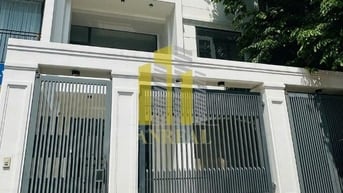 VILLA VĂN PHÒNG SÀN TRỐNG ĐƯỜNG VŨ TÔNG PHAN - GIÁ THUÊ 65 TRIỆU