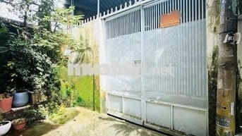 Bán căn nhà Hiệp Thành 45 hẻm xe hơi chỉ nhỉnh 3 tỷ , Dt:74m2 SHR Gấp!