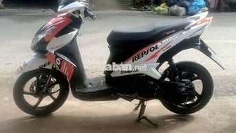 Yamaha Luvias Fi 2016 Trắng