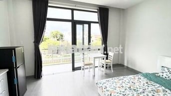 Cho Thuê CHDV Ban Công Hoàng Sa Quận 3