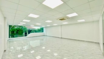 Bán Tòa Nhà Văn Phòng 8 Tầng, Bát Khối, Long Biên, 100m², Nhỉnh 27 Tỷ