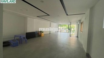 VĂN PHÒNG NGAY TRUNG TÂM THANH PHỐ GẦN CẦU SÔNG HÀN