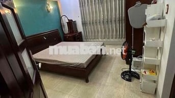 Phòng toilet riêng 25m2 bao hết bills trong nhà lầu nguyên căn