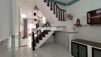 Nhà Quận 6 đường Bà Hom giá rẻ gần mặt tiền đường