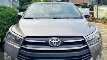 Toyota Innova 2017 Số sàn màu Đồng ánh kim. 1 Chủ.