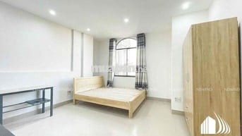 Chính chủ cho thuê phòng cửa sổ trời cạnh Lotte Mart có thang máy