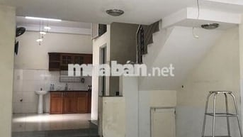 Chính chủ cho thuê nhà mới  DT:4x14 giá 12tr/thg 2lầu ,HBC,TĐ