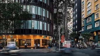 Bán gấp toà nhà khách sạn 4* ngay đường Thi Sách Quận 1,dt 25x20 