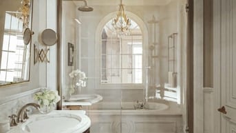 Bán Biệt Thự Sân Vườn Bồ Đề - LB, 4 Tầng 130M2, Thang Máy - Hơn 35 Tỷ