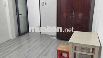 Cho Nữ thuê phòng, Lầu 1 Hồ Thị Kỷ, Q10