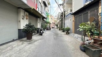 SÁT MẶT TIỀN! NHÀ NGUYÊN CĂN, HXH, 3 TẦNG, MỚI CỨNG, GIÁ 19TR TL