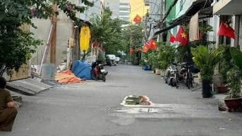 Bán phòng trọ Dt: 10x28m . 20p cấp 4 . Phạm văn chiêu