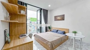 Căn Hộ Ban Công Máy Giặt Riêng Phan Xích Long Phú Nhuận Gần Quận 1 GV