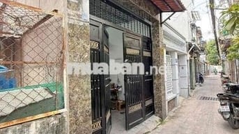 Nhà 2 tầng Phan Văn Trị, 4 Tỏi nhỉnh