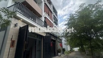 Cần bán gấp nhà hẻm xe hơi 2 mặt tiền 3 lầu