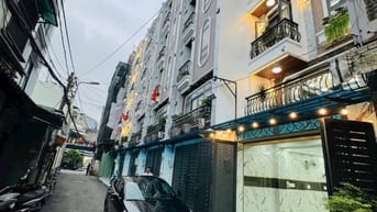 HH1% NHÀ 4 PHÒNG NGỦ 6 WC CÁCH MẶT TIỀN CHỈ 20M XE HƠI NGỦ TRONG NHÀ