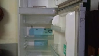 Bán tủ lạnh TOSHIBA loại 125 lit đã qua sử dụng Giá 1.000.000đ