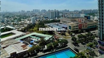 2pn 2wc 77m2 Sunrise North, view Hồ bơi + LM81. Full nội thất