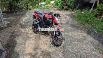 Rebel USA màu Đỏ đen Đã sử dụng