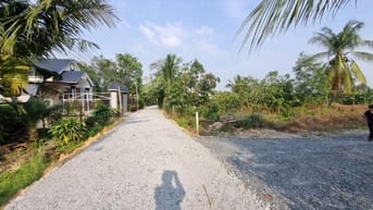 8x46. Khu dân cư đông. Gần KCN. Gần nhựa. 430tr 