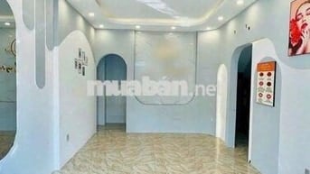 Cho thuê nhà mặt tiền phạm ngũ lão gần công viên hùng vương 13 triệu