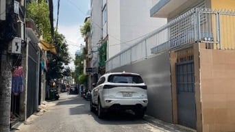 96m2! Nhỉnh 110tr/m2! Bán nhà HXH Nguyễn Kiệm, P4. Sát sân bay, Q1.