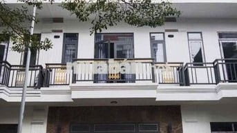 Cho thuê nhà nguyên căn liên hệ ***