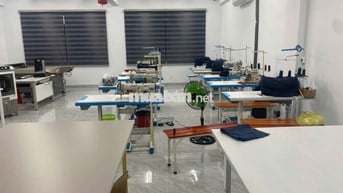 CHO THUÊ NHÀ 8X14( TRỆT+LỬNG+2LẦU) TRỐNG SUỐT TÂY THẠNH TÂN PHÚ