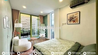 Căn hộ bancol công full nt ngay trung tâm sài gòn Quận 3