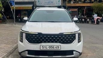 Kia Carnival 2025 Luxury Trắng