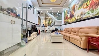 Q12_4 TẦNG_NHỈNH 5TY_ GD NHIỀU NGƯỜI