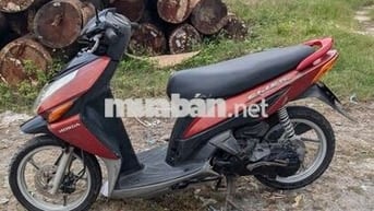 Honda Click màu Đỏ