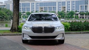BMW 7 Series 2021 740Li - 19999 km Bank 90%