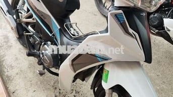 Honda Wave Blade 2017 Trắng đen mới tinh chất