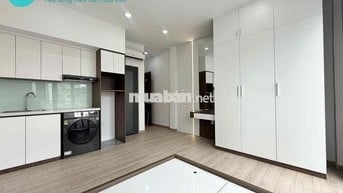 STUDIO BAN CÔNG FULL NỘI THẤT GẦN CÔNG VIÊN LÊ THỊ RIÊNG Q10