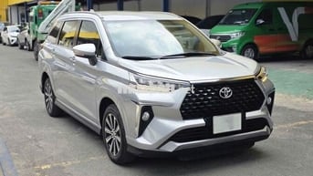 Toyota Veloz Cross 2022 CVT 12200 km