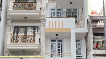 Cho thuê nhà mặt tiền Ngô Gia Tự, Q.10, 4x22m, NH 6m, 5 lầu, thang máy