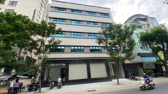 Cho thuê nhà mới xây đường Hồ Xuân Hương Q3 ngay Gần CMT8 Và Minh Khai