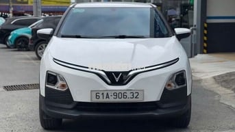 VinFast VF5 2025 Plus Trắng 5000 km