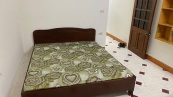 Cho thuê căn hộ TT tầng 2 Tập thể ĐH Thuỷ lơi