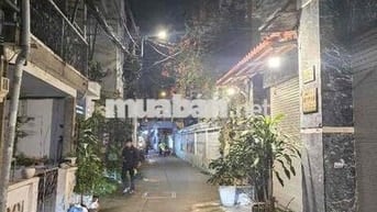 NHÀ ĐẸP PHÚ NHUẬN – Nguyễn Đình Chính, P.15, Q. Phú Nhuận