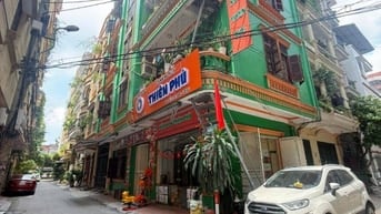Bán nhà La Thành - Giảng Võ 80m2, ô tô tránh, ngõ thông, kinh doanh