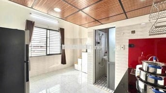 Phòng Gác Lửng Thoáng Mát, An Ninh Ngay Aeon Tân Phú